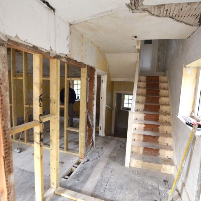 Progress photos of a house refurbishment in Looe